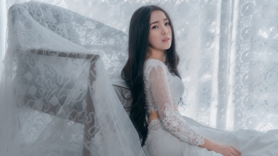 蓝怡婷头像